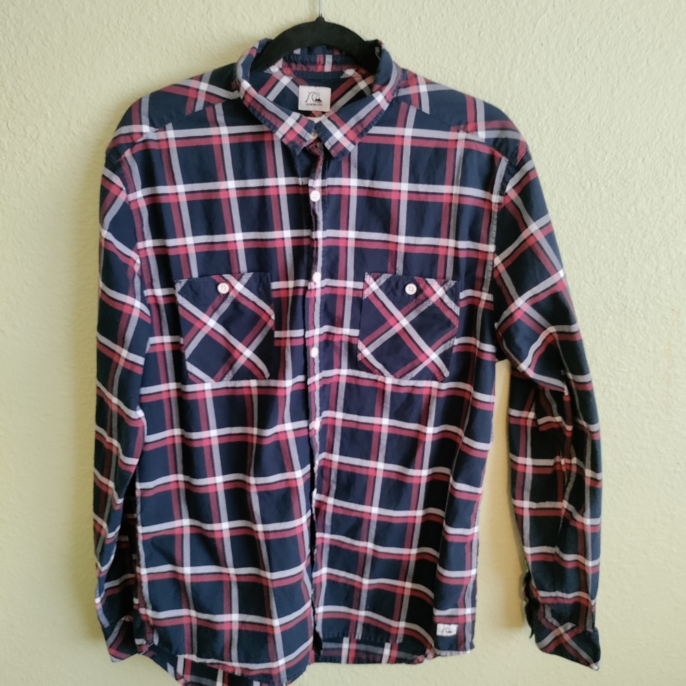Quicksilver Long Sleeve Button Up Euc - image 1